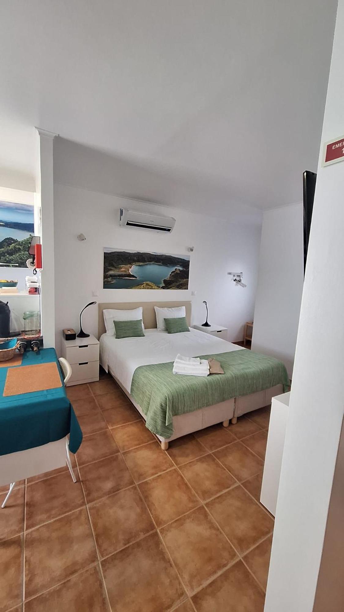 Caminhos Nos Levam Pela Ilha Apartman Ponta Delgada Kültér fotó
